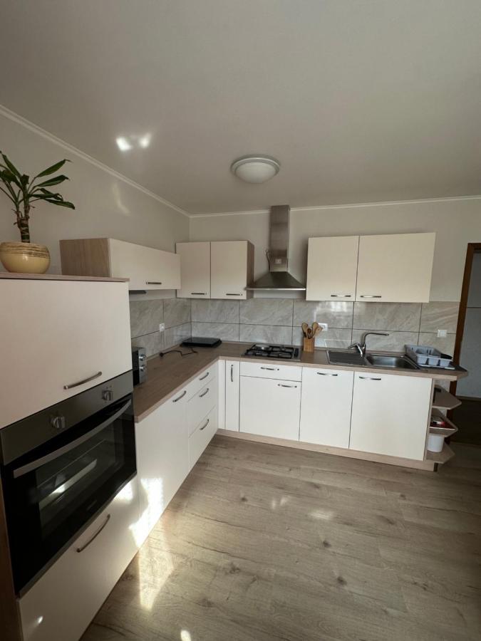 Apartma Zeleni Raj Ptuj Exteriör bild